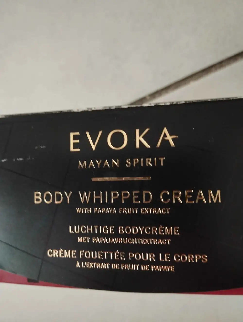 EVOKA - Crème fouettée pour le corps