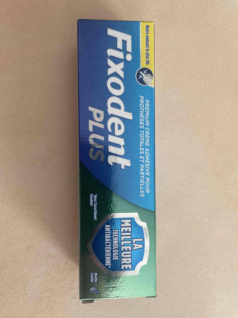 FIXODENT - Plus - Crème adhésive pour prothèse dentaire