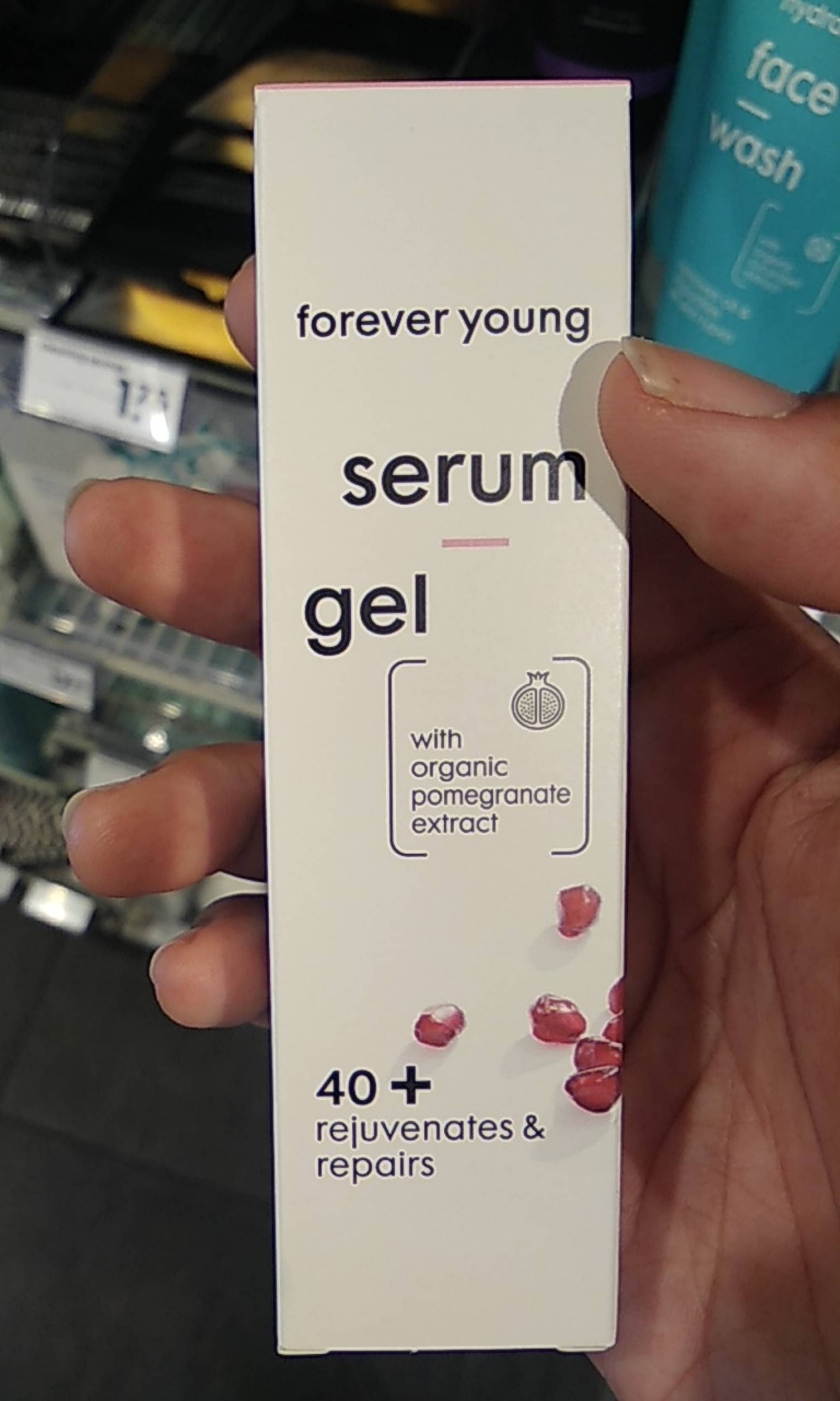 FOREVER YOUNG - Serum gel 40+ rejuvenates & repairs