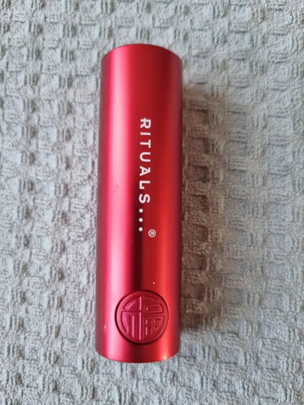 RITUALS - Baume à lèvres rouge