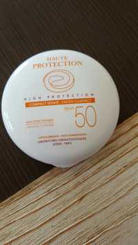 AVÈNE - Haute protection compact teinté spf50