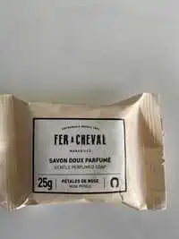 FER À CHEVAL - Pétales de rose - Savon doux parfumé 