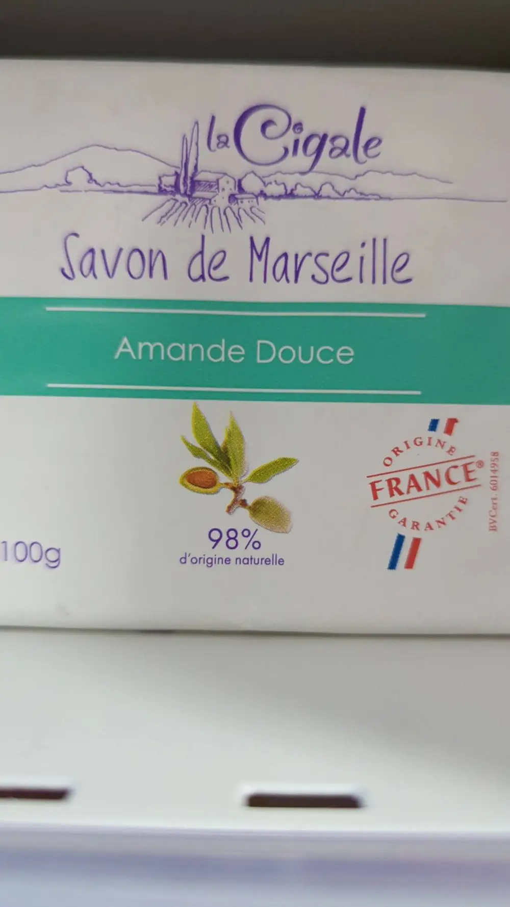 LA CIGALE - Savon de Marseille amande douce