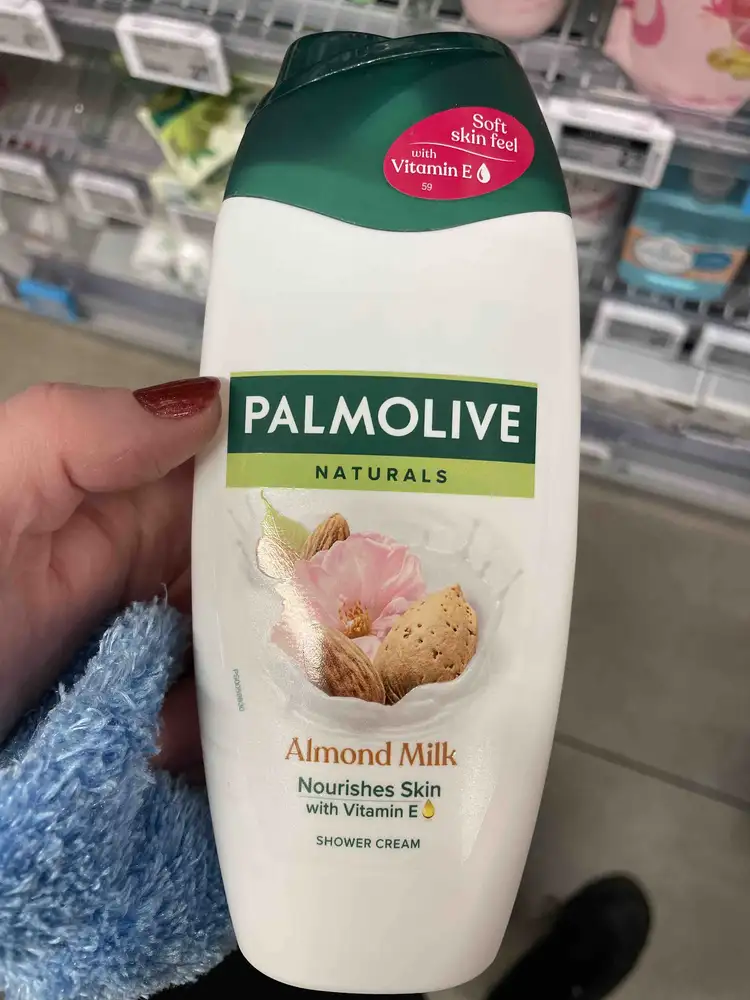 PALMOLIVE - Almond milk - Shower cream