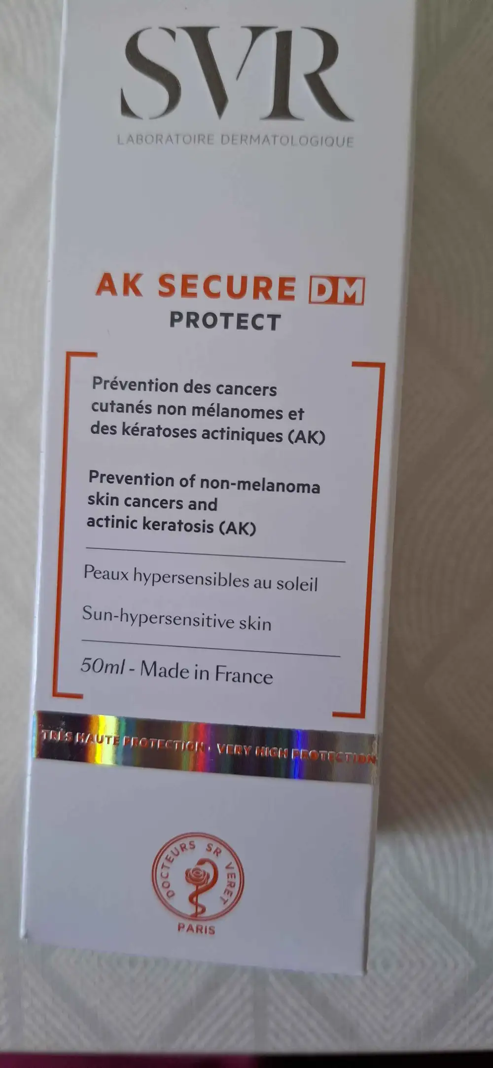 SVR - AK secure DM protect -  Sun-hypersensitive skin