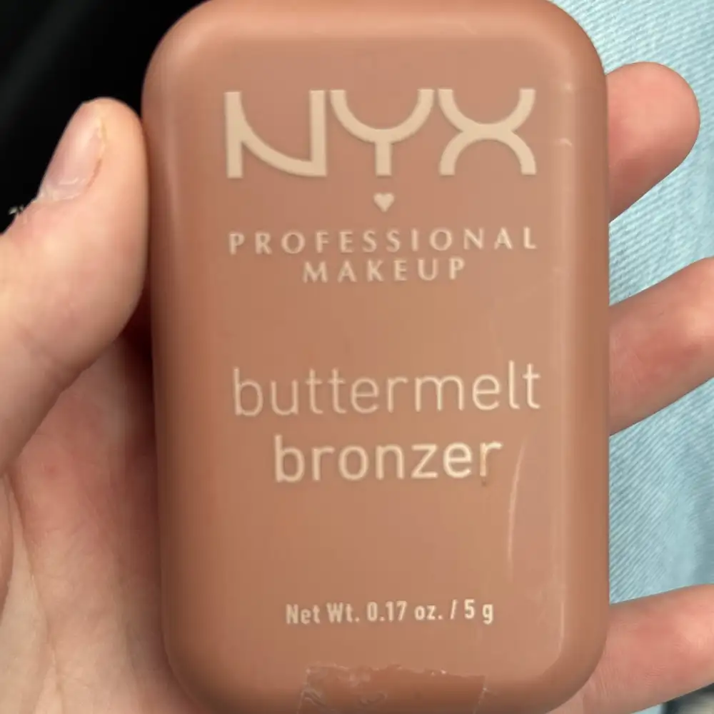 NYX - Buttermelt bronzer