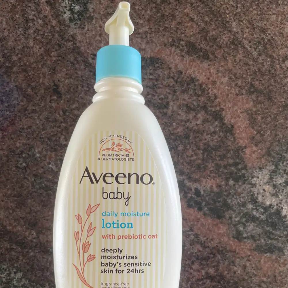 AVEENO BABY - Baby daily moisture lotion with prebiotic oat