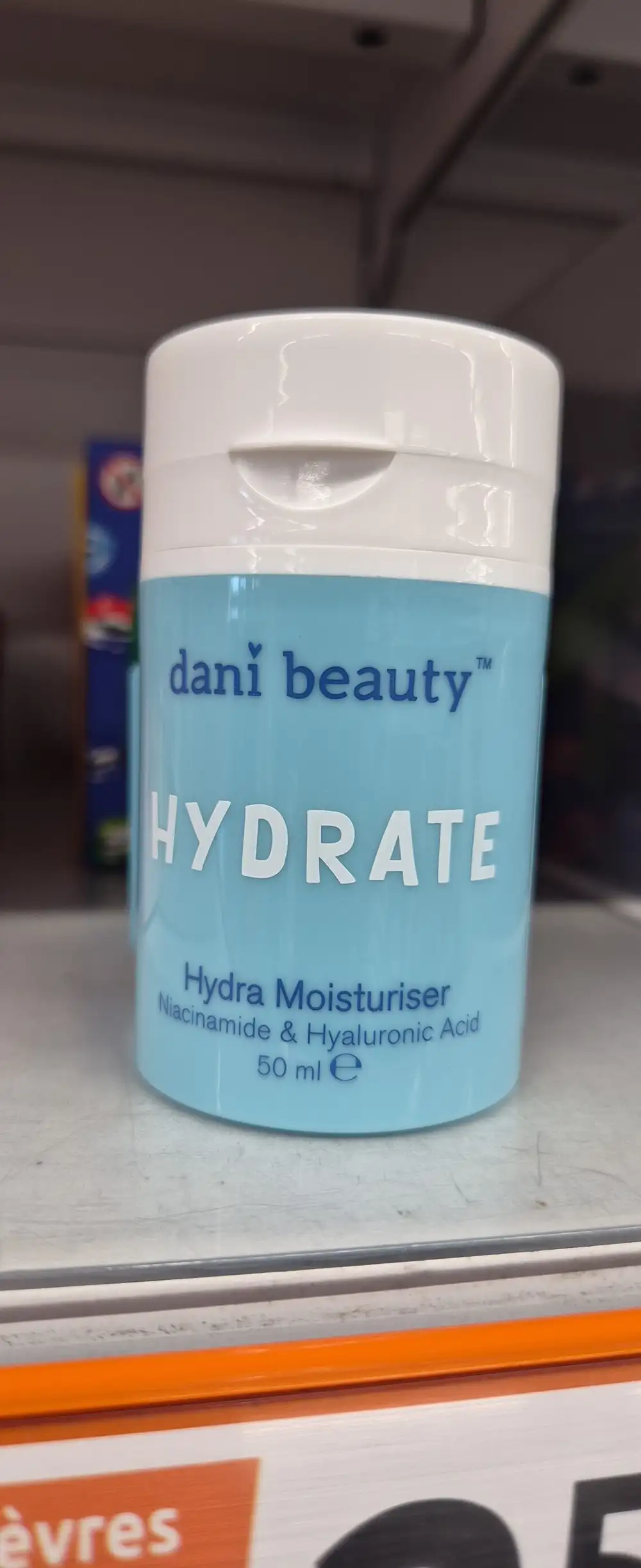 DANI BEAUTY - Niacinamide & hyaluronic acid - Hydra moisturiser