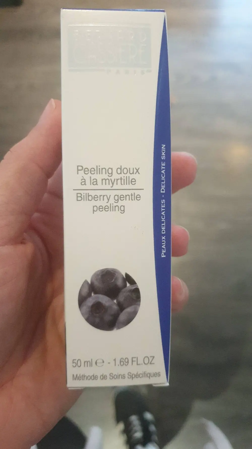 BERNARD CASSIÈRE - Peeling doux à la myrtille