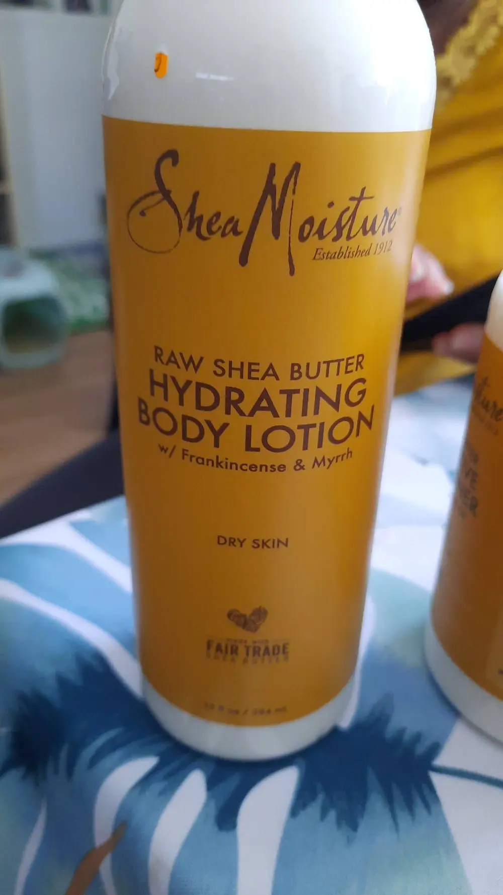 SHEA MOISTURE - Hydrating body lotion