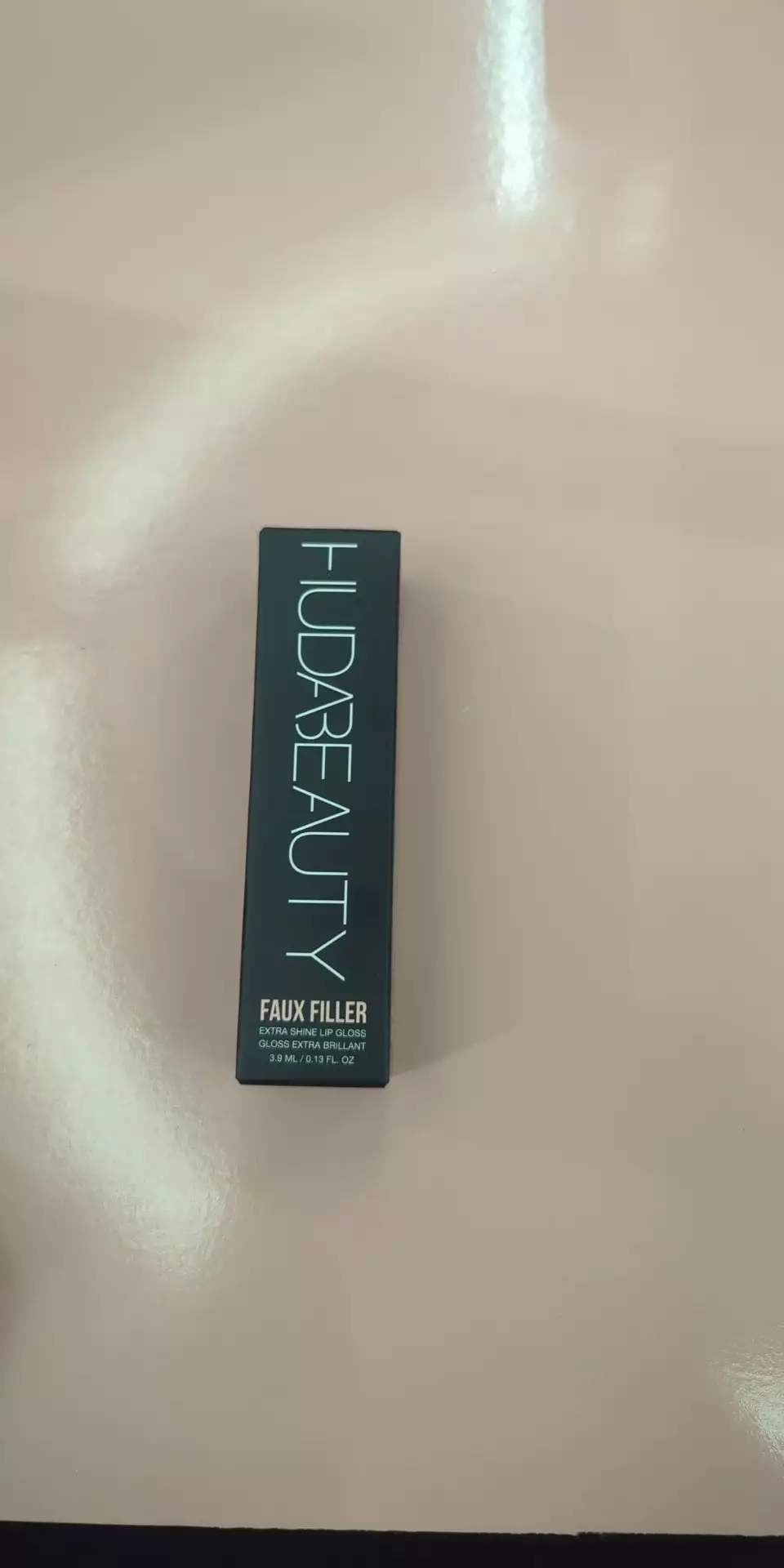 HUDA BEAUTY - Faux filler - Gloss extra brillant