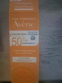 EAU THERMALE AVÈNE - Ultra large spectre - Crème sans parfum SPF50+