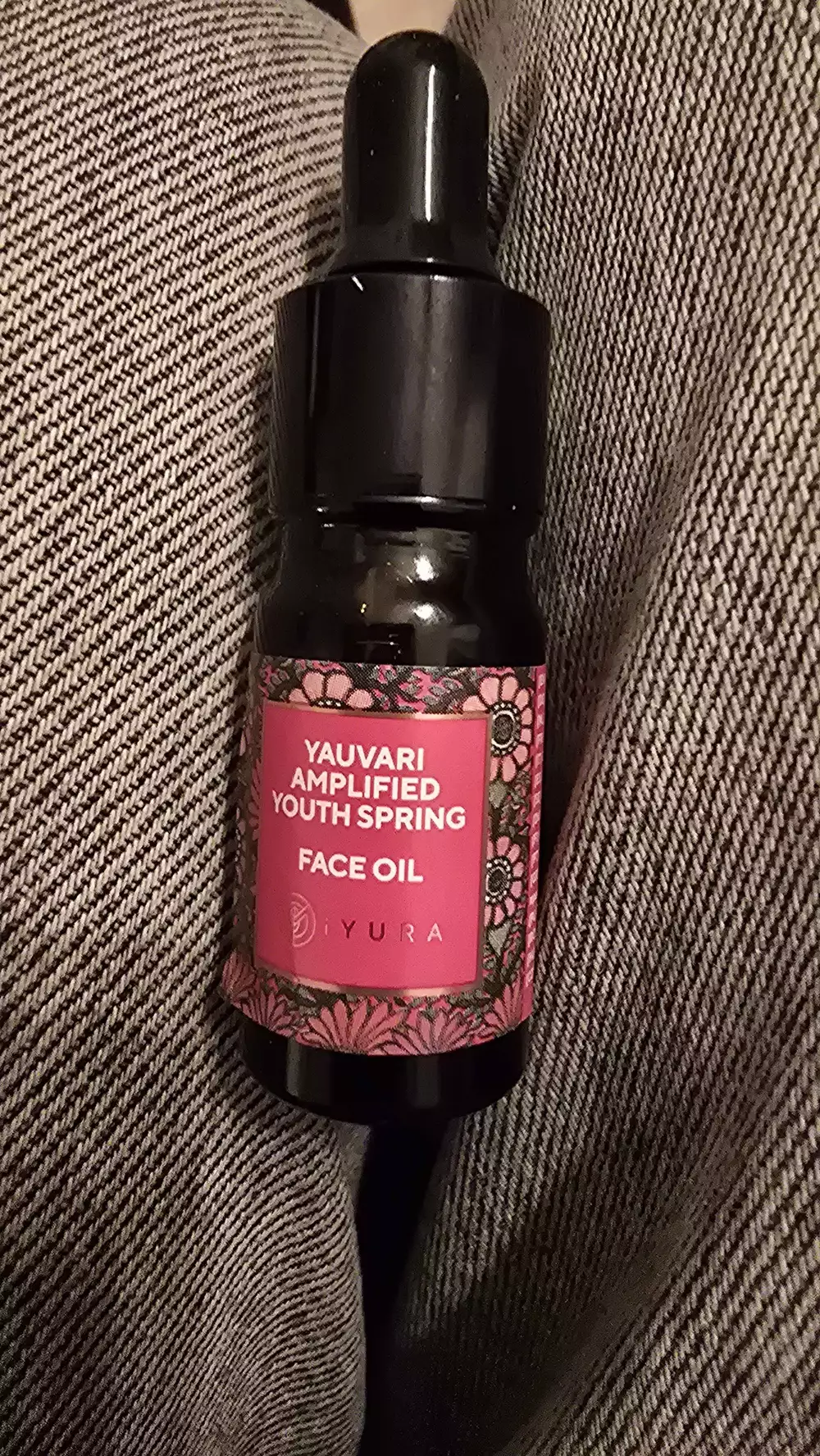 IYURA - Yauvari amplified youth spring - Face oil
