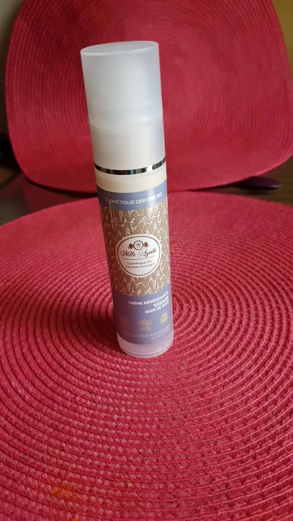 MLLE AGATHE - Cosmétique bio à base d'escargot  - Crème régénérante visage 