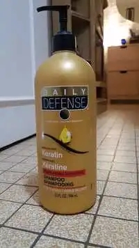 DAILY DEFENSE - Shampooing enrichi avec Kératine