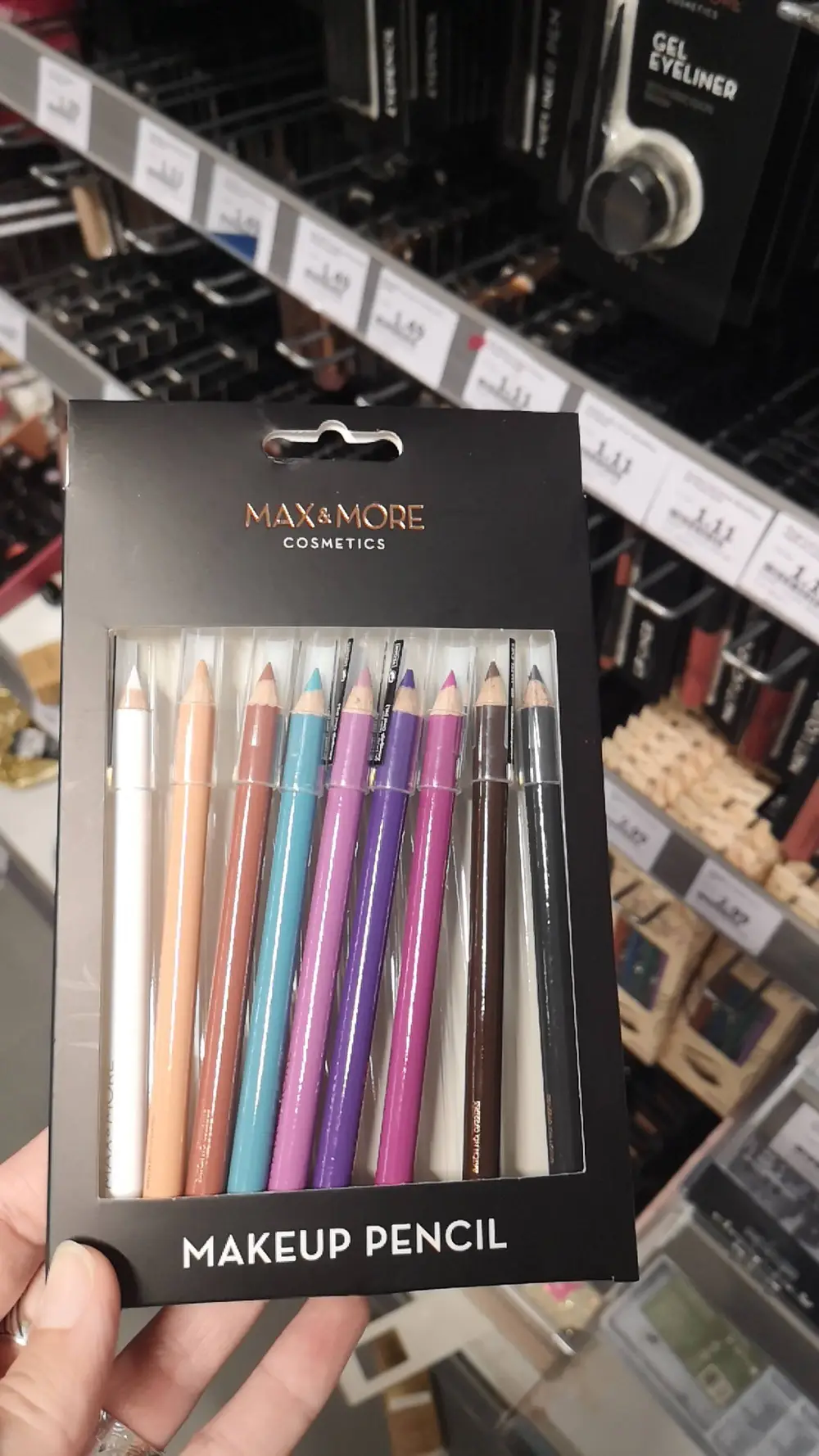 MAX & MORE - Makeup pencil