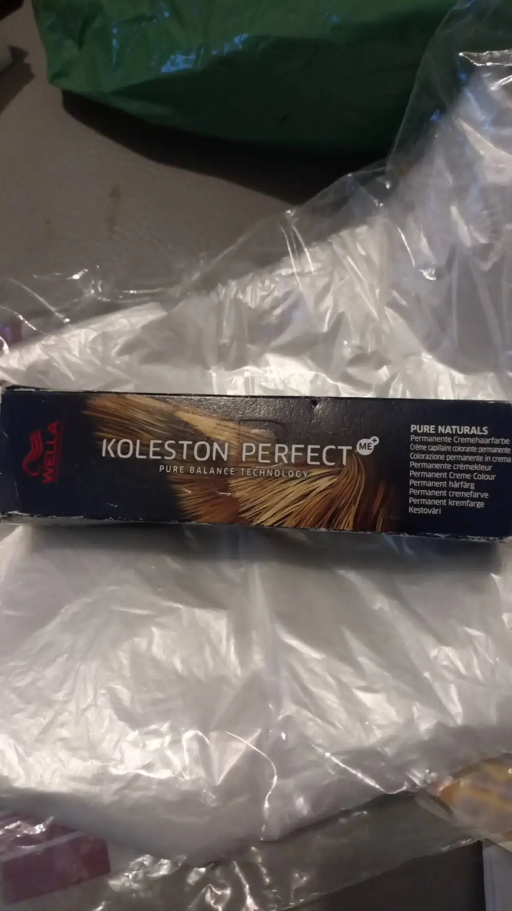 WELLA - Koleston perfect - Crème capillaire colorante permanente