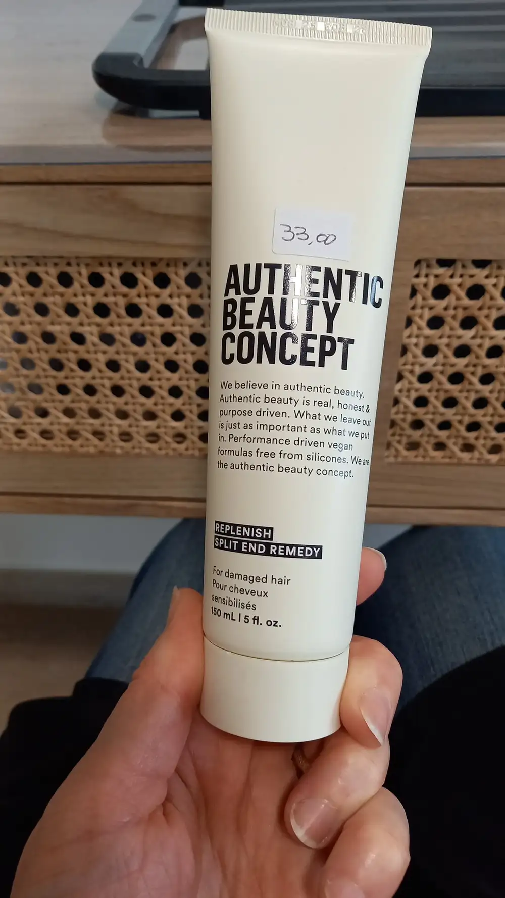 AUTHENTIC BEAUTY CONCEPT - Replenish split end remedy for damaged hair