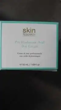 SKIN RESEARCH - Crème de jour professionnelle aux acides hyaluroniques