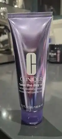 CLINIQUE - Tale the day off - Mousse netoyante visage