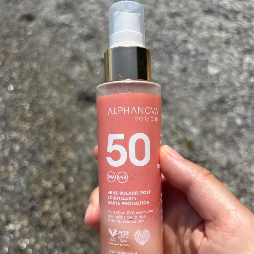 ALPHANOVA - Huile solaire rose scintillante SPF 50