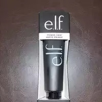 E.L.F. - Power grip - Matte Primer
