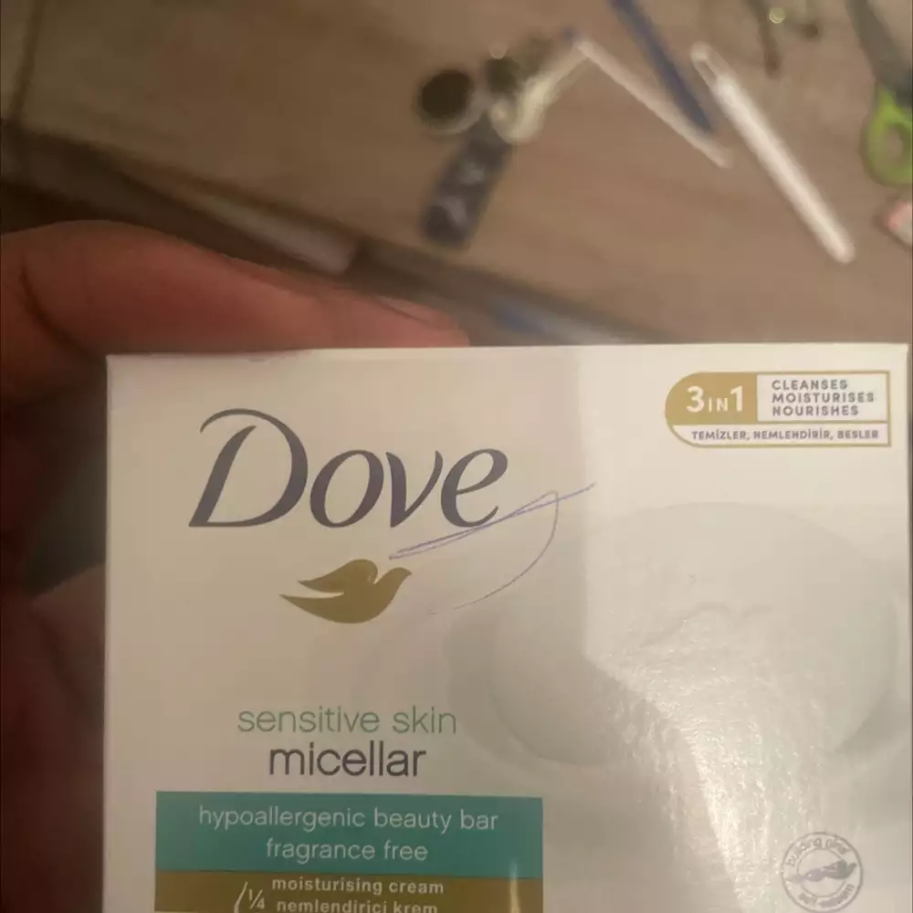 DOVE - Sensitive skin micellar - Moisturising cream