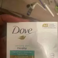 DOVE - Sensitive skin micellar - Moisturising cream