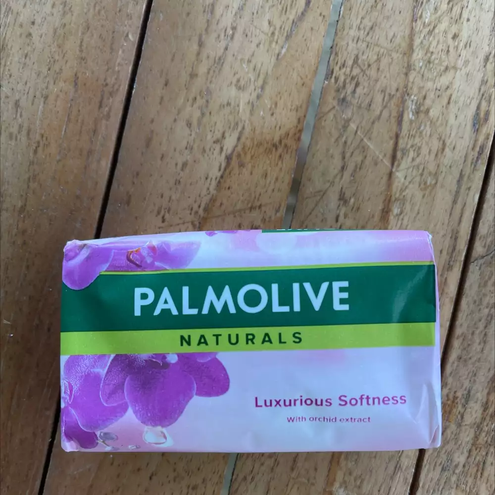 PALMOLIVE -  Luxurious softness - Toilet soap