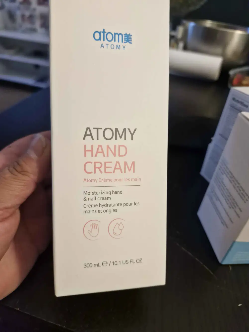 ATOMY - Crème hydratante pour les mains et ongles