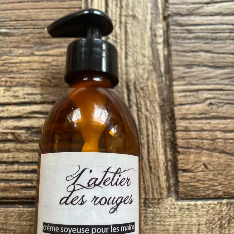 L’ATELIER DES ROUGES - Crème soyeuse pour les mains