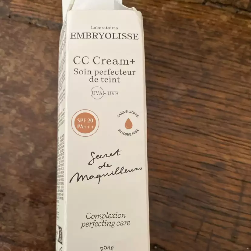 EMBRYOLISSE - CC cream + soin perfecteur de teint doré