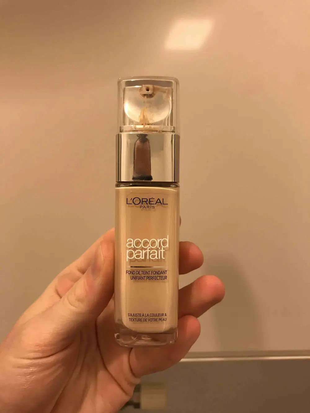 L'ORÉAL - Accord parfait - Fond de teint fondant unifiant perfecteur