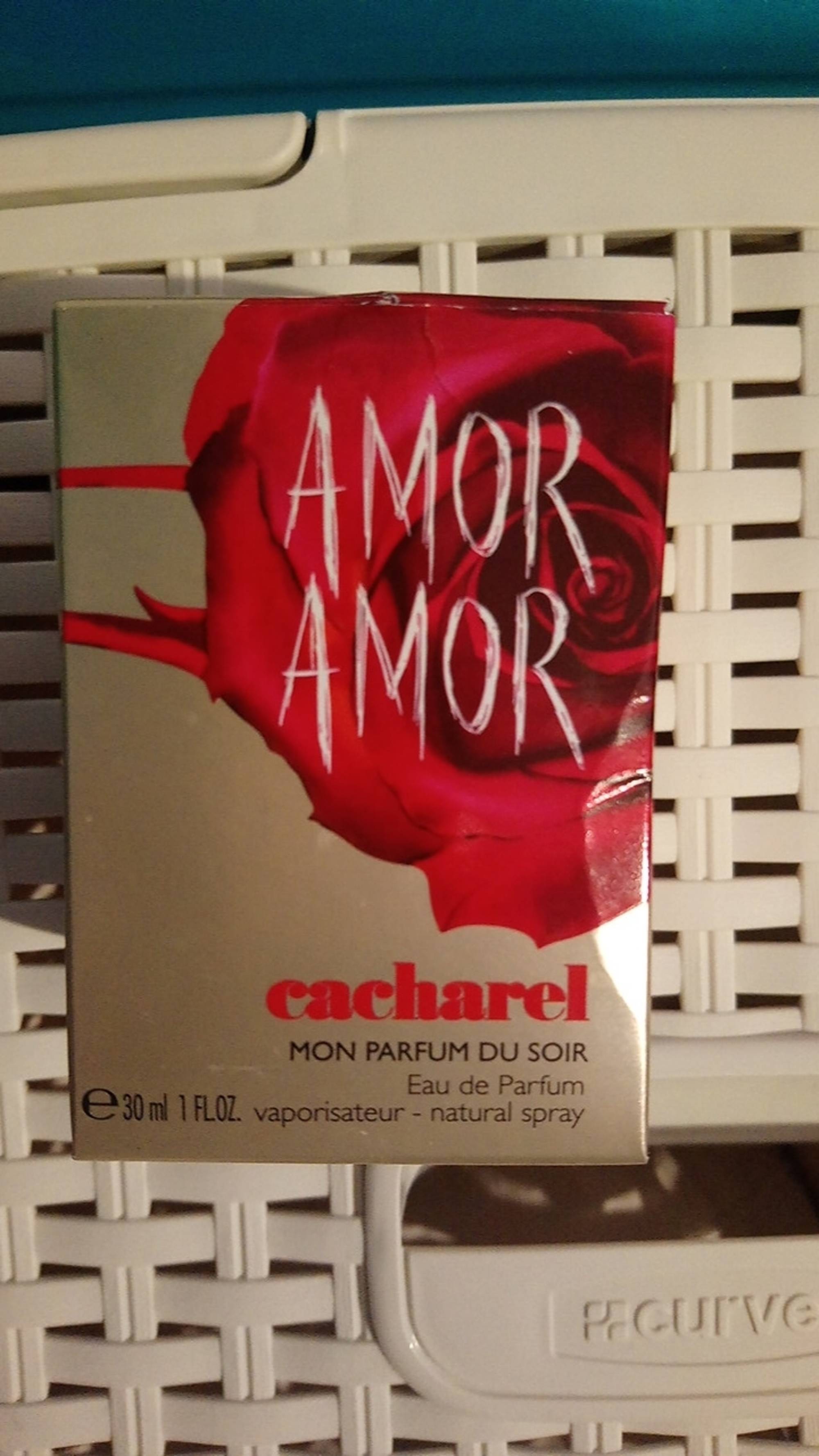 CACHAREL - Amor amor - Mon parfum du soir