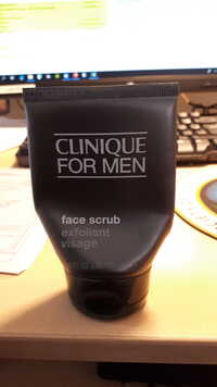 CLINIQUE - Exfoliant visage for men