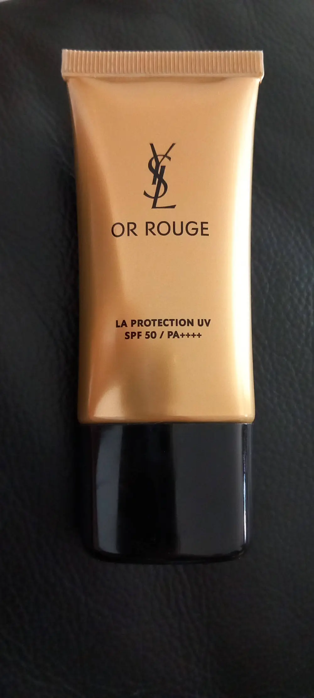 YVES SAINT LAURENT - Or rouge - La protection uv SPF 50/PA++++