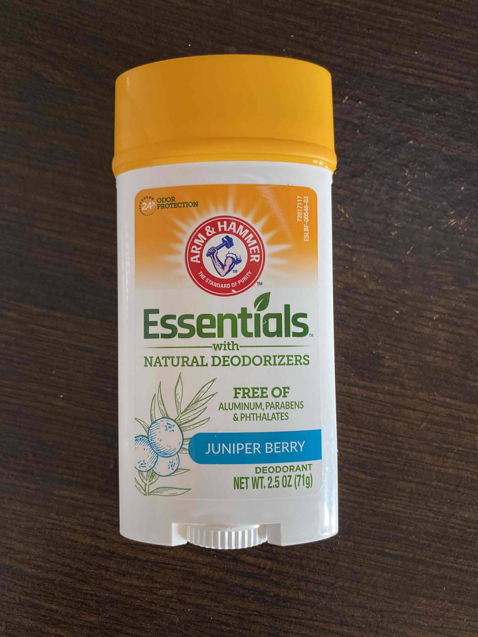 ARM & HAMMER - Essentials with natural deodorizers