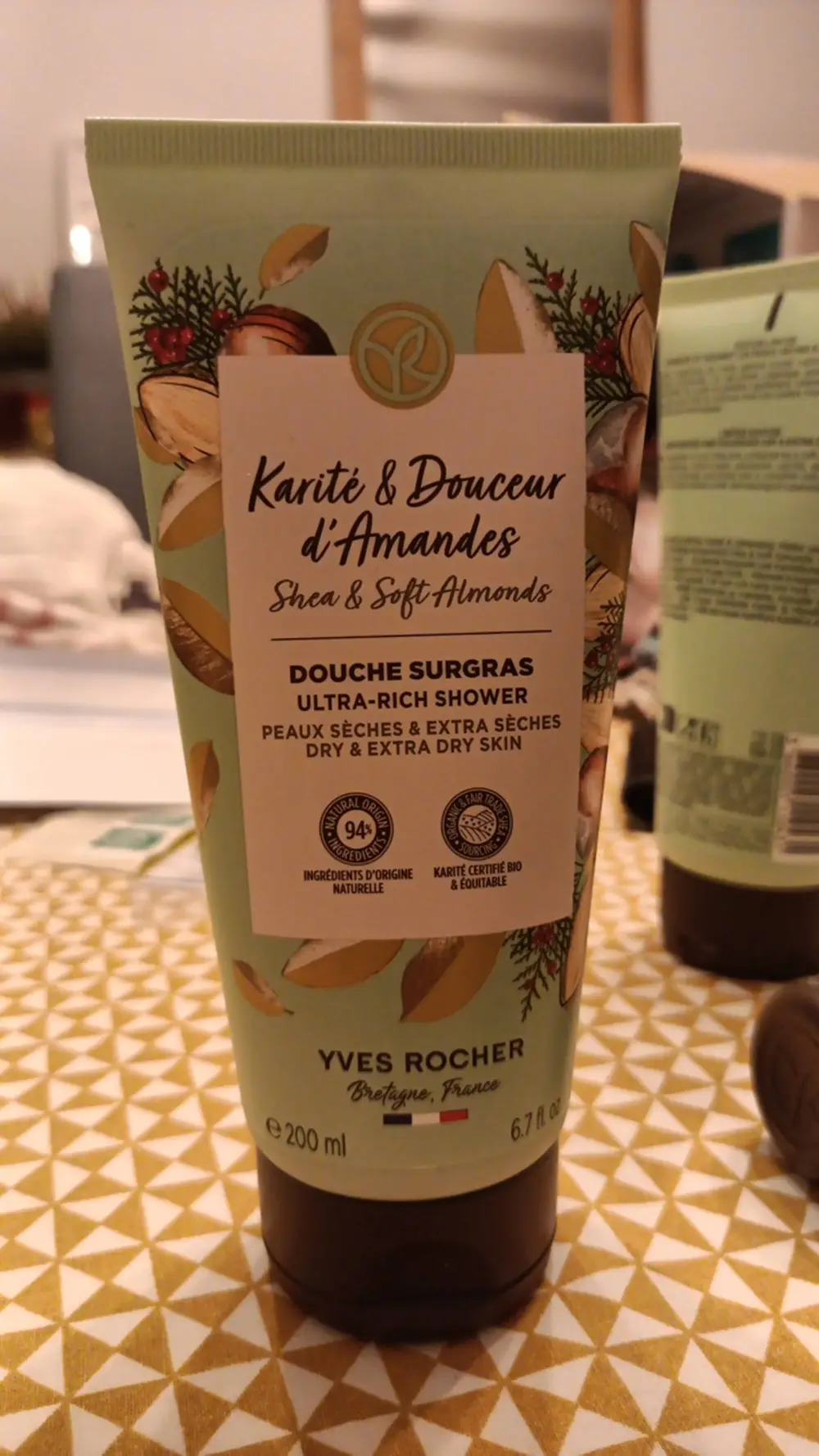 YVES ROCHER - Karité & douceur d'amandes - Douche surgras