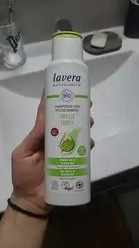 LAVERA - Famille - Shampooing soin pomme bio & avoine bio