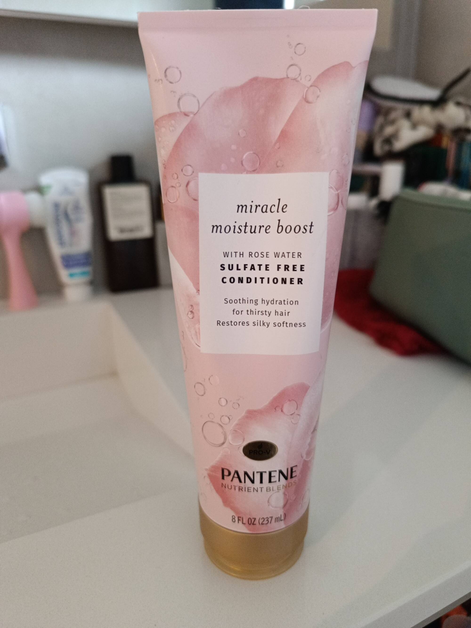 PANTENE - Miracle moisture boost -Sulfate free conditioner