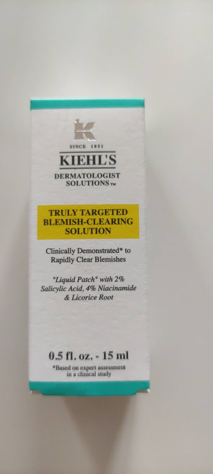 KIEHL'S - Truly targeted blemish clearing solution 