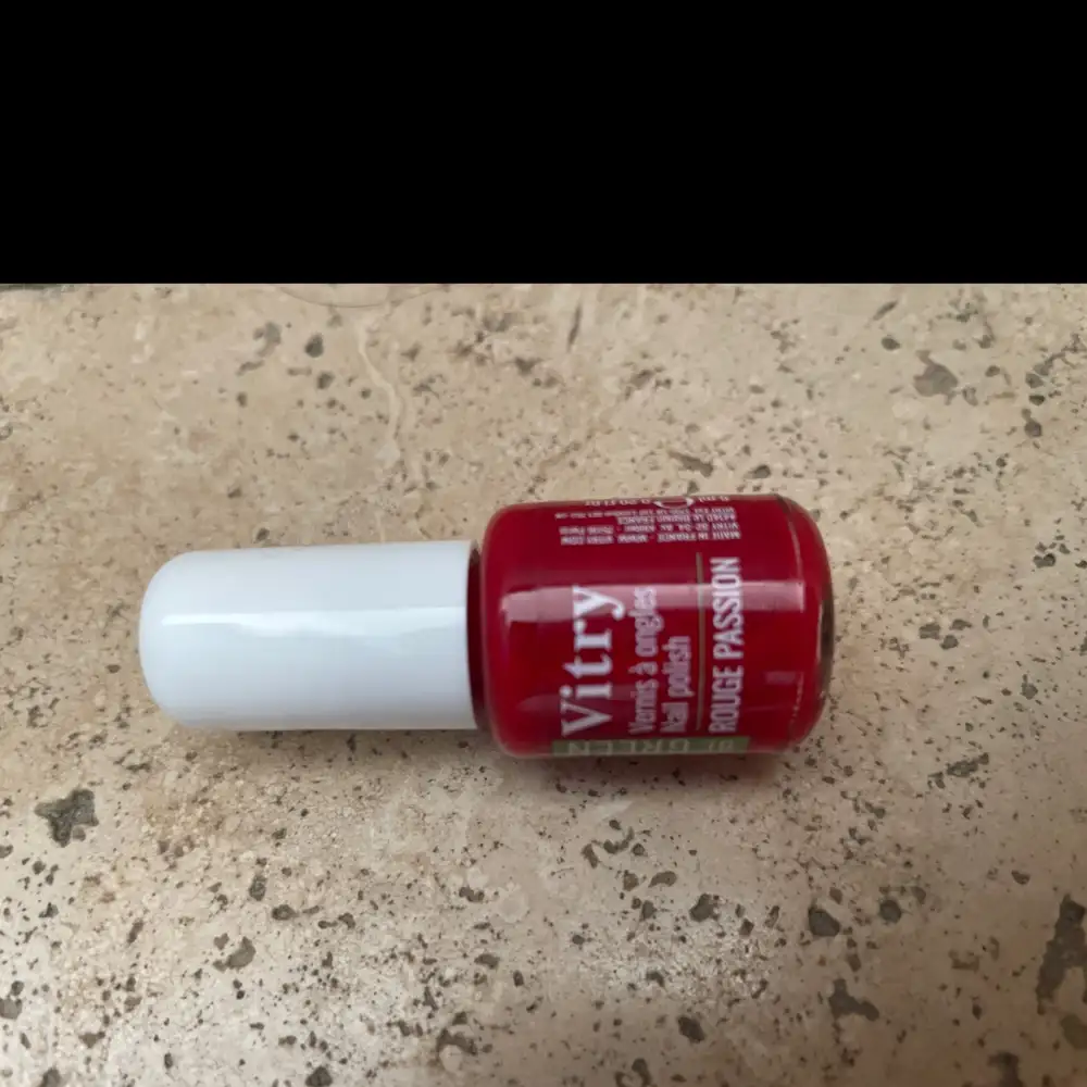 VITRY - Rouge passion - Vernis à ongles