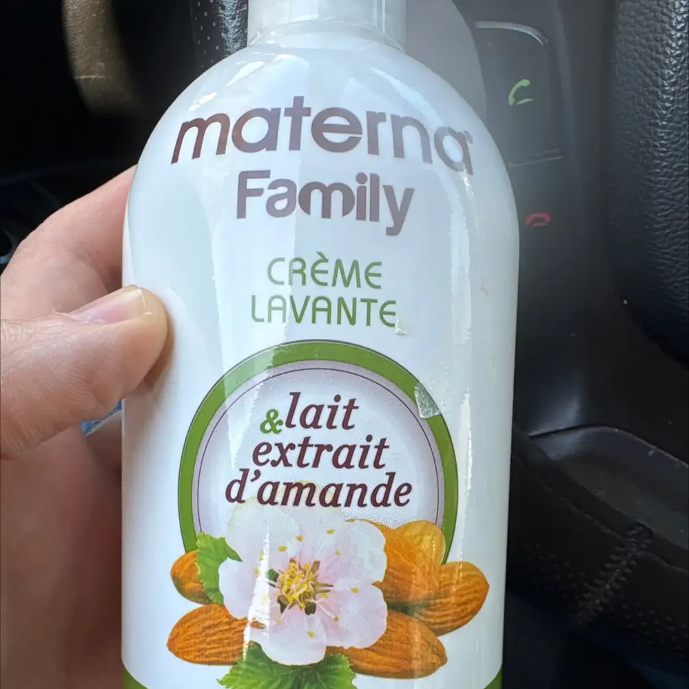 MATERNA FAMILY - Creme lavante lait extrait d'amande