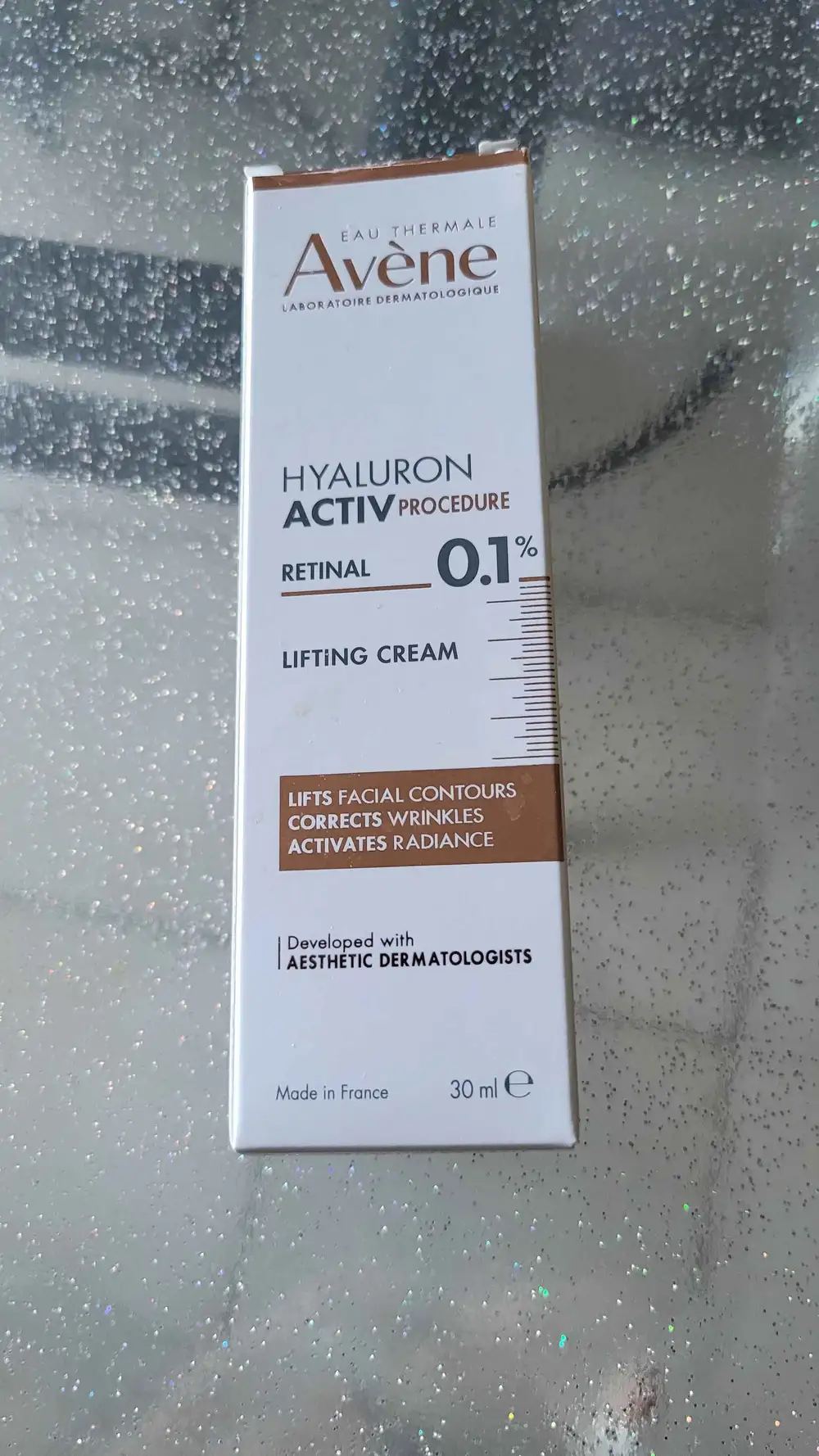 AVÈNE - Retinal 0.1 % - Lifting cream