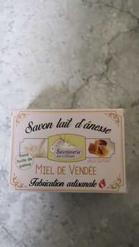 SAVONNERIE DES COLLINES - Miel de Vendée - Savon lait d'ânesse