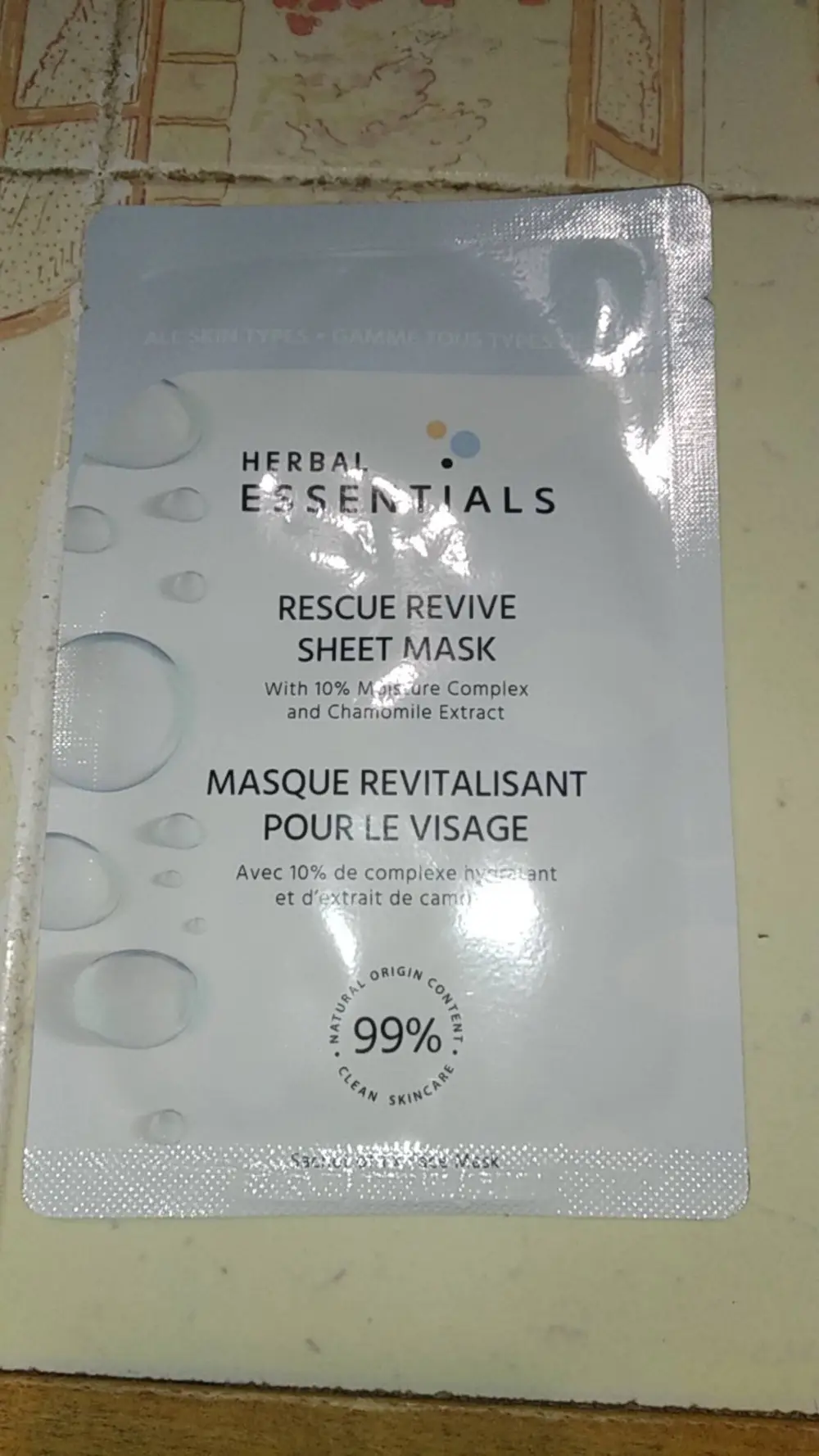 HERBAL ESSENTIALS - Masque revitalisant pour le visage