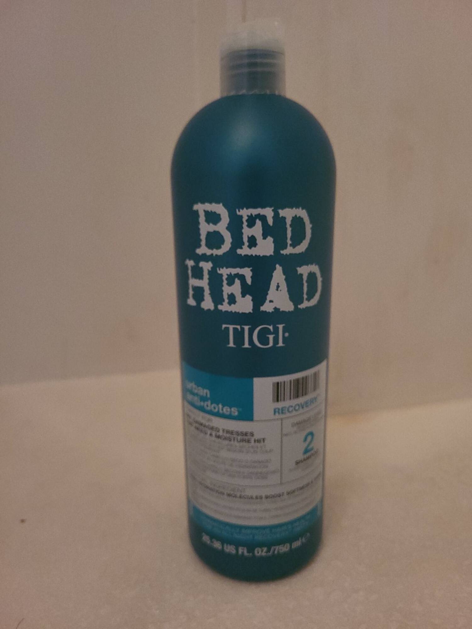 TIGI - Bed head - Urban anti+dotes 2 shampoo