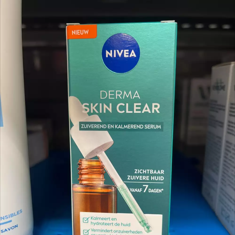 NIVEA - Derma skin clear - Zuiverend en kalmerend serum