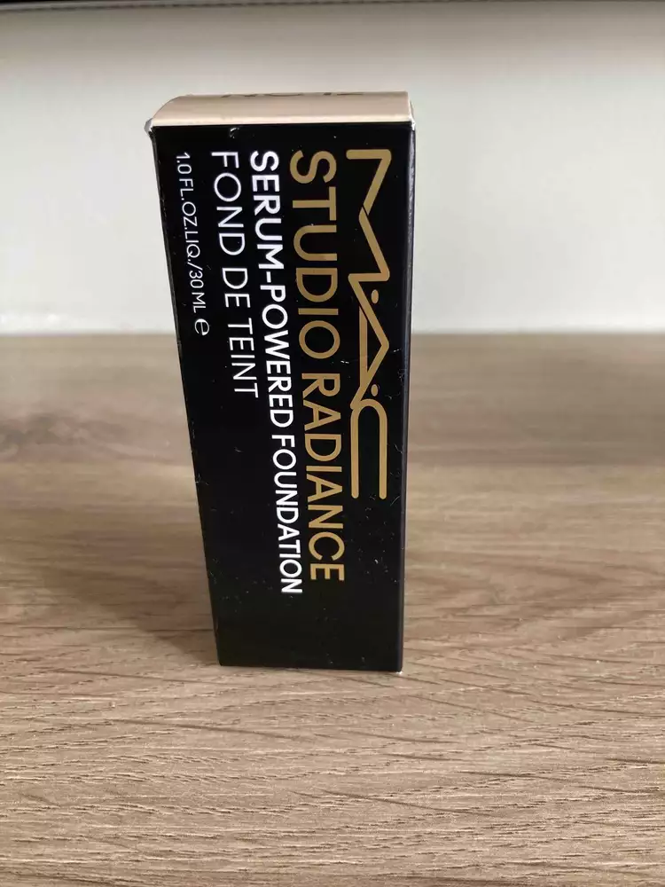 MAC - Studio radiance - Fond de teint