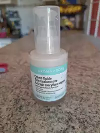 AROMA-ZONE - Crème fluide zinc hyaluronate & acide salicylique végétal
